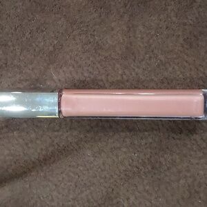 Revlon Lip Color Smoky Topaz #570 NWOT